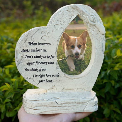 Heart Shaped Pet Dog Memorial Stones with Photo Frame, Pet Dog Garden Stones Grave Markers Headstones Sympaty Memorial Gifts Loss Gifts Outdoor or Indoor